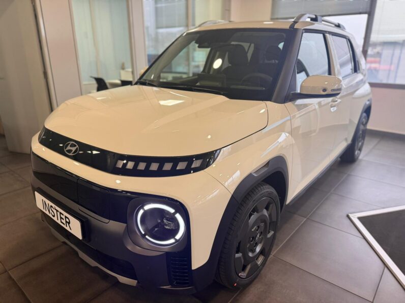 HYUNDAI Inster 49KWH 115CV Maxx Cross