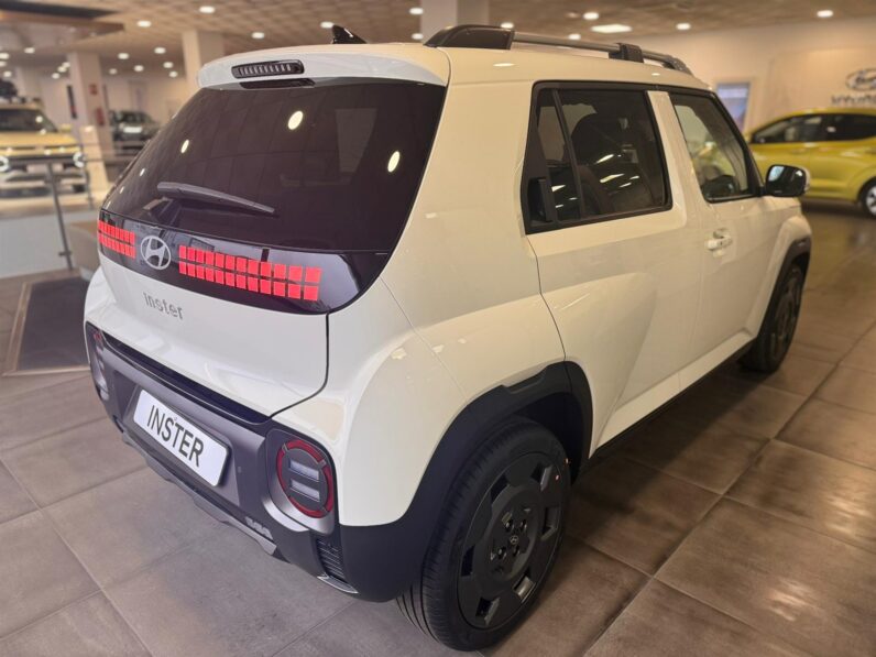 HYUNDAI Inster 49KWH 115CV Maxx Cross