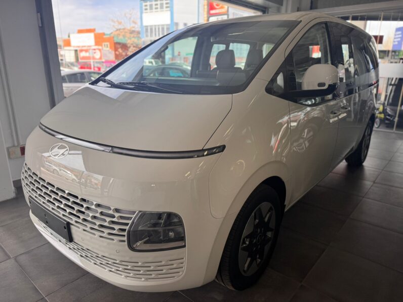 STARIA 9S HEV 1.6 TGDI 225CV 6AT TECNO