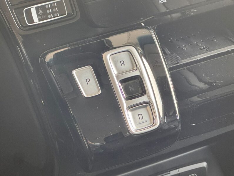 STARIA 9S HEV 1.6 TGDI 225CV 6AT TECNO