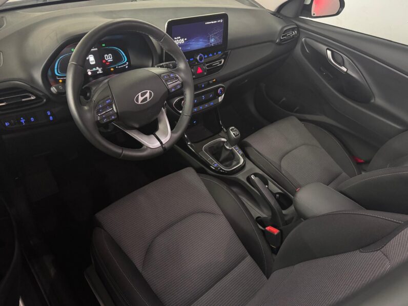 HYUNDAI i30 1.0 100CV 48V KLASS