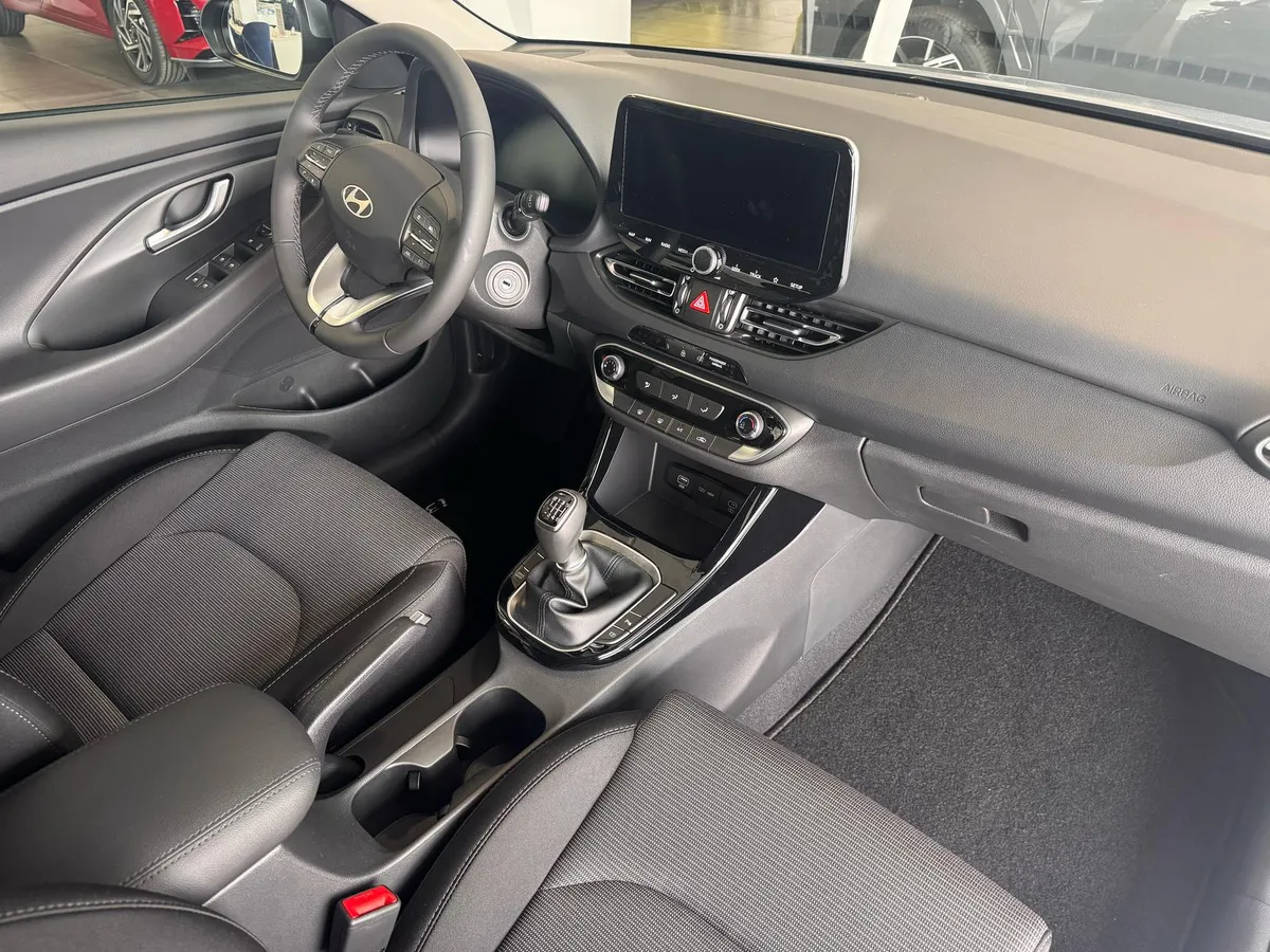 Hyundai i30 KLASS — foto 2