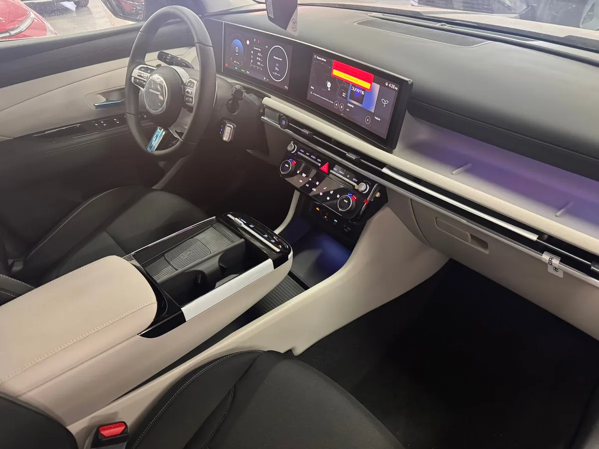 Hyundai TUCSON HEV TECNO SKY — foto 2