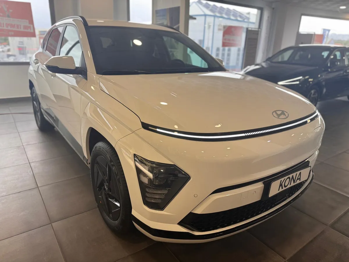 Hyundai KONA EV BLACK LINE — foto 12