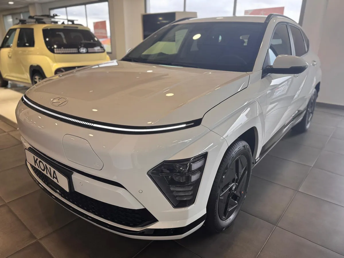 Hyundai KONA EV BLACK LINE — foto 1
