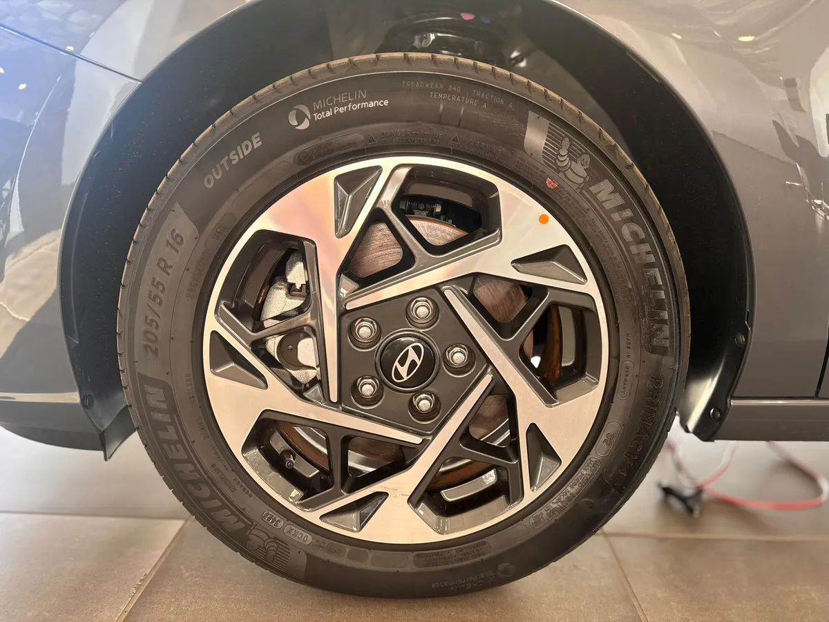 Hyundai i30 KLASS — foto 9