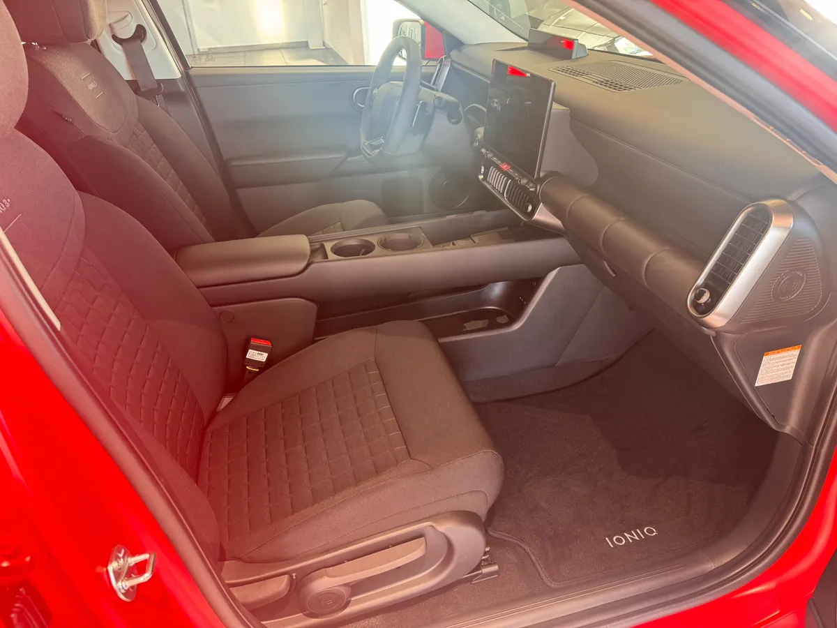 Hyundai IONIQ 3 TREND — foto 18