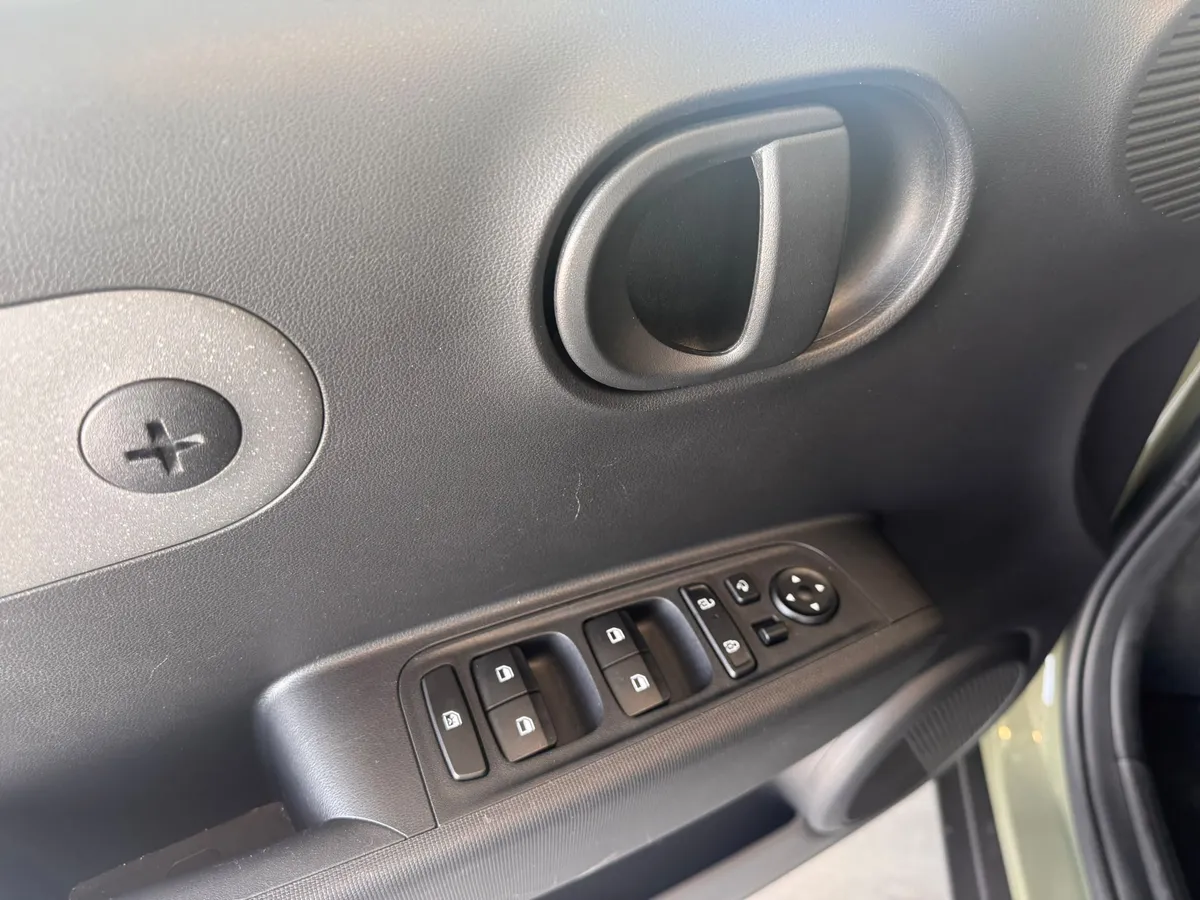 Hyundai INSTER KLASS — foto 15
