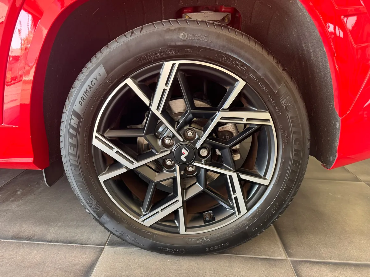 Hyundai TUCSON 48V N LINE — foto 9